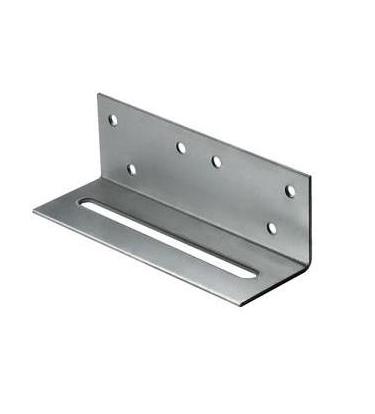 купить Уголок крепежный скользящий 30*30*120*2,0мм перфорир. оц.                                            с доставкой