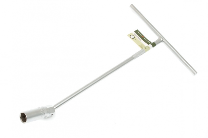 купить Ключ свечной шарнирный 16мм, 6-гр.с резин.вставкой, L=500мм Дело Техники                             с доставкой