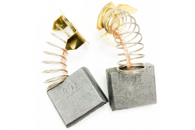 купить Щетки графитовые 191953-5 Makita (СВ-203)9069 3612 c с доставкой