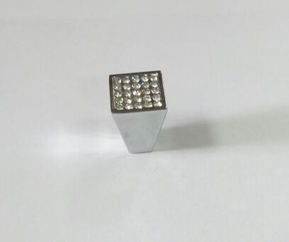 купить Ручка мебельная кнопка ОФК 6001А хром (52-500)                                                       с доставкой